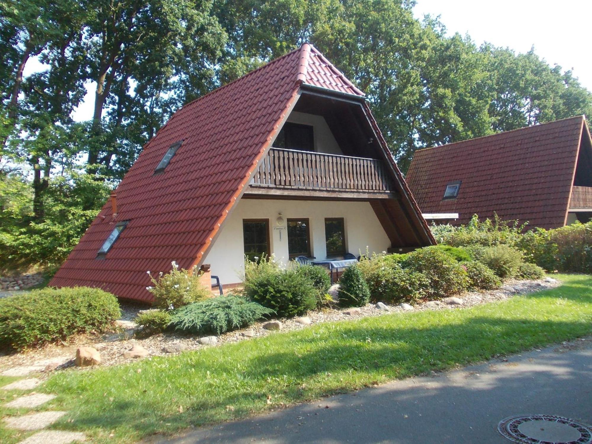 Finnhaeuser Am Vogelpark - Haus Luise Marlow Εξωτερικό φωτογραφία